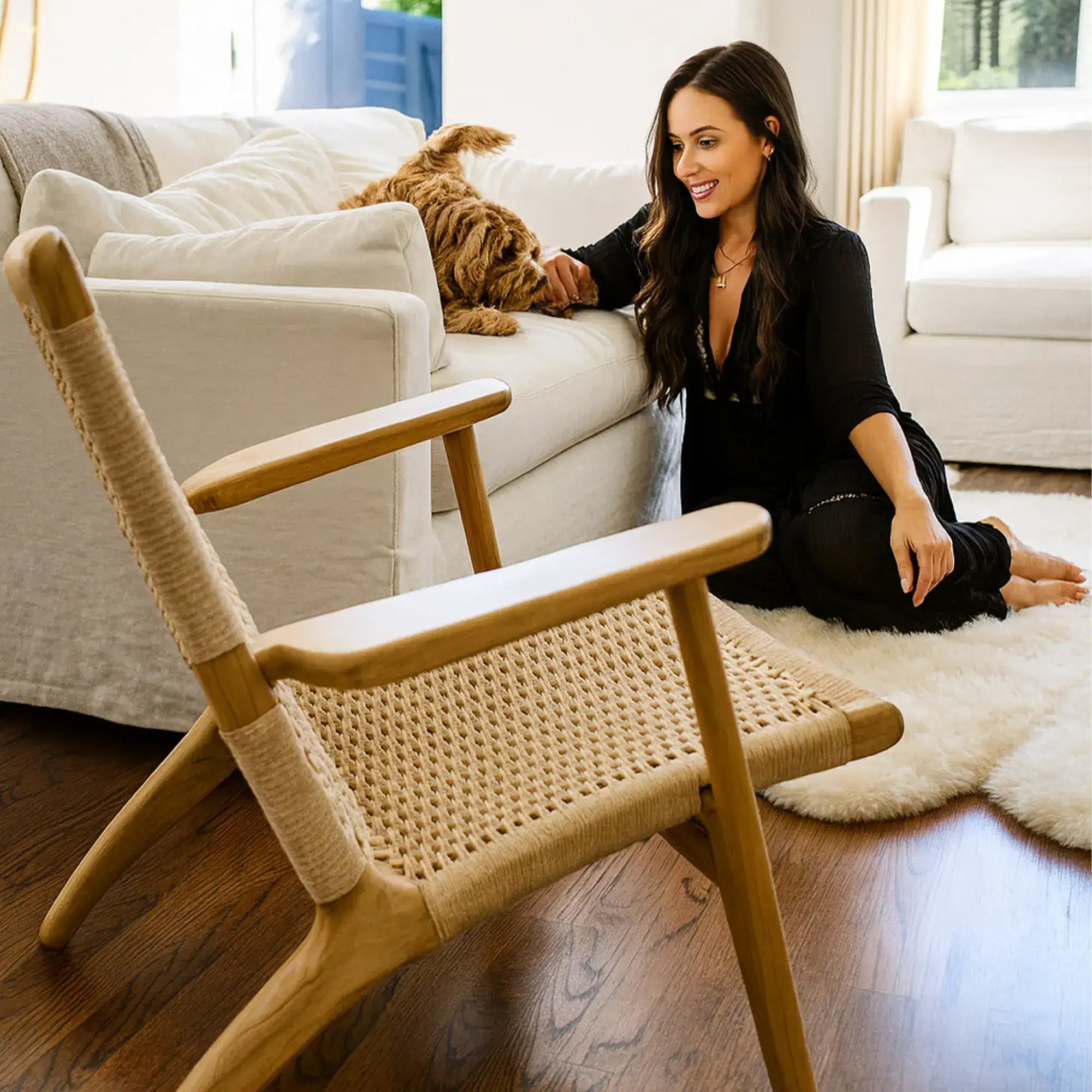 CH25 Lounge Chair