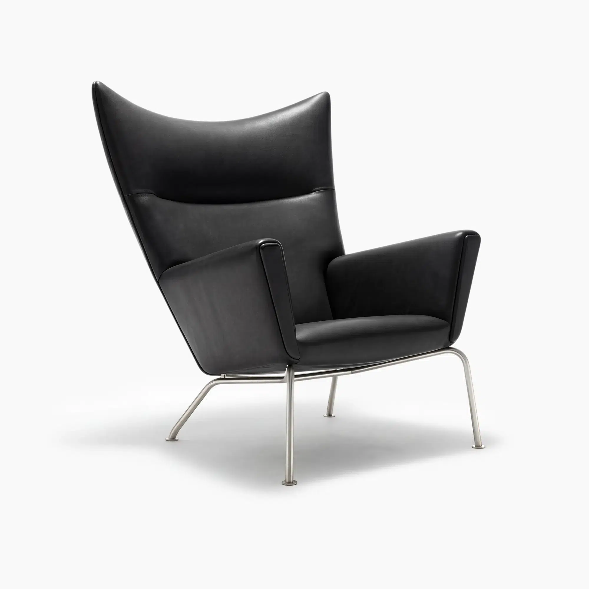 CH445 Wing Chair with Ottoman | Sohnne
