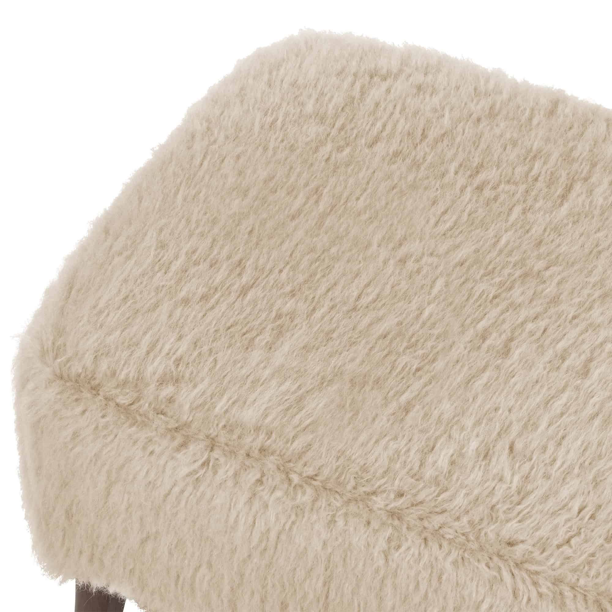 Yeti Sheepskin Armchair - Almond Long Hair 12 - Yeti Sheepskin