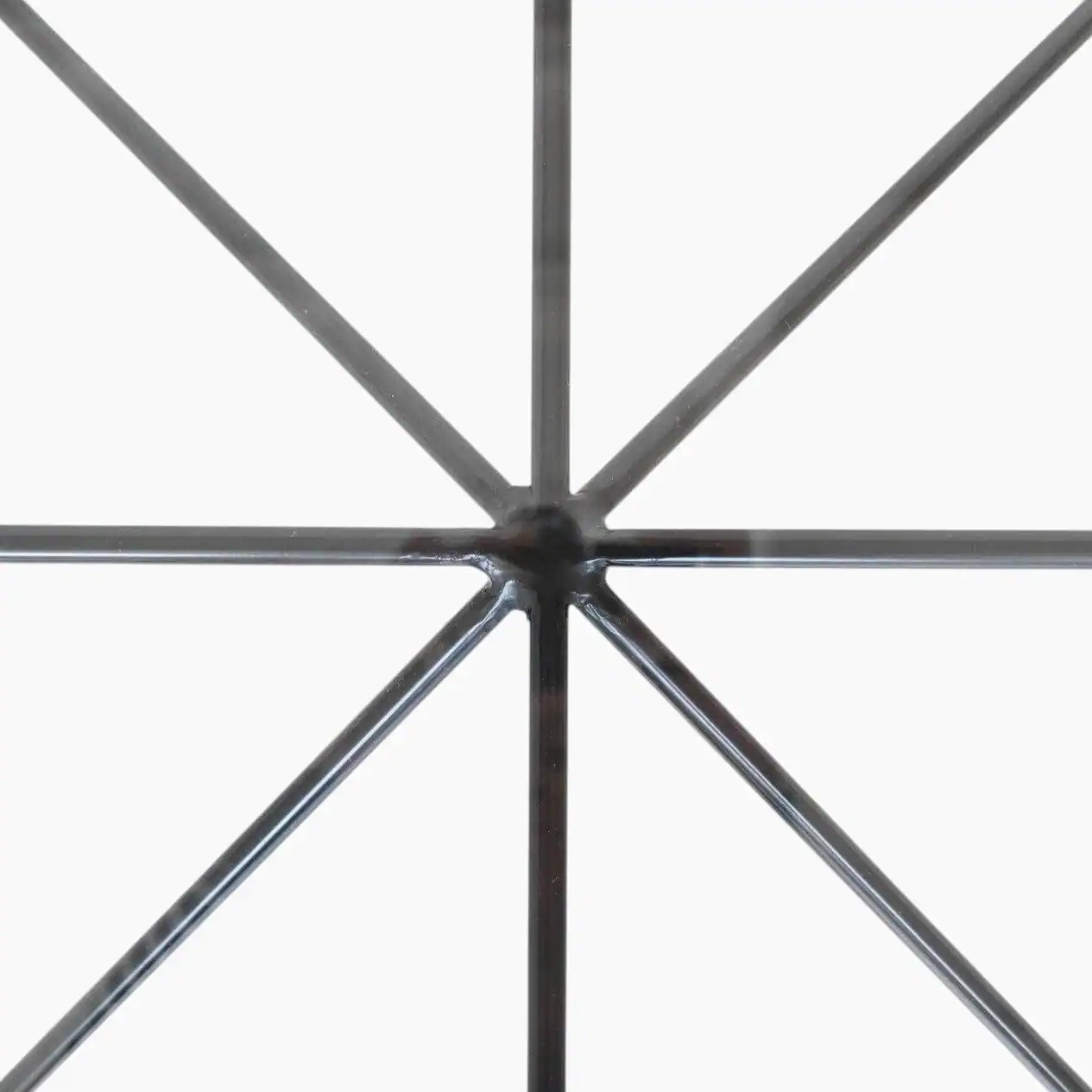 Alanda 18 Table 4 - Alanda 18 Table