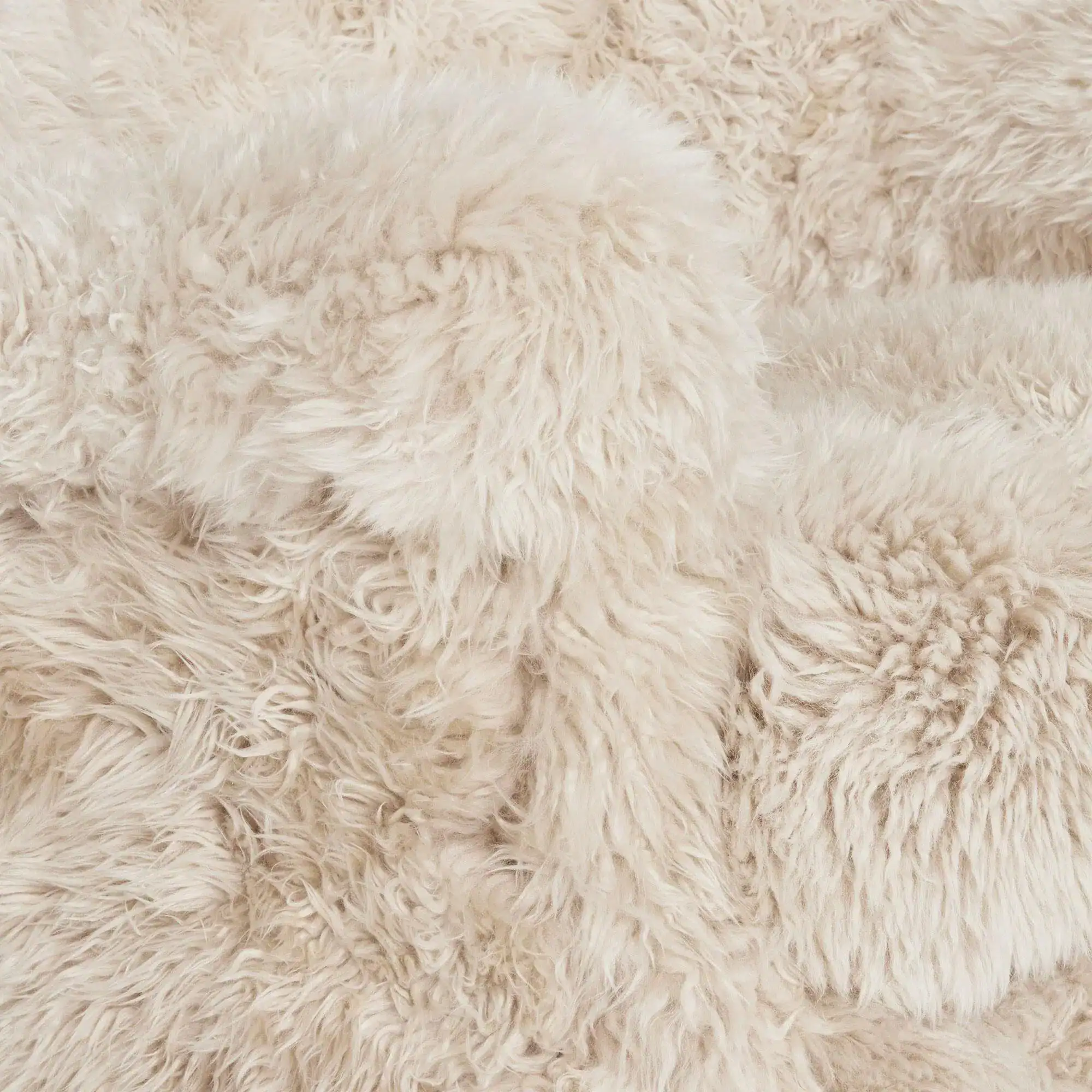 Alrae Chair Replica 6 scaled - Alrae Chair Replica