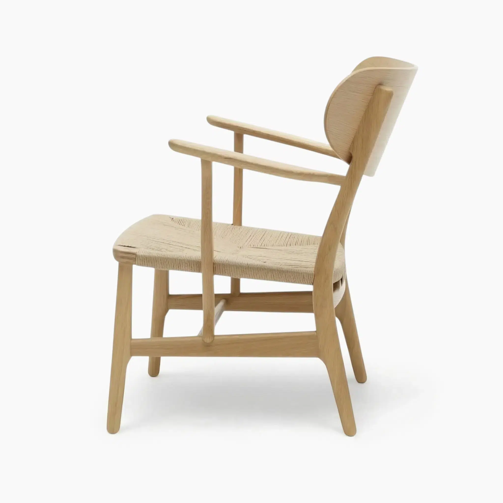 CH22 Lounge Chair | Sohnne