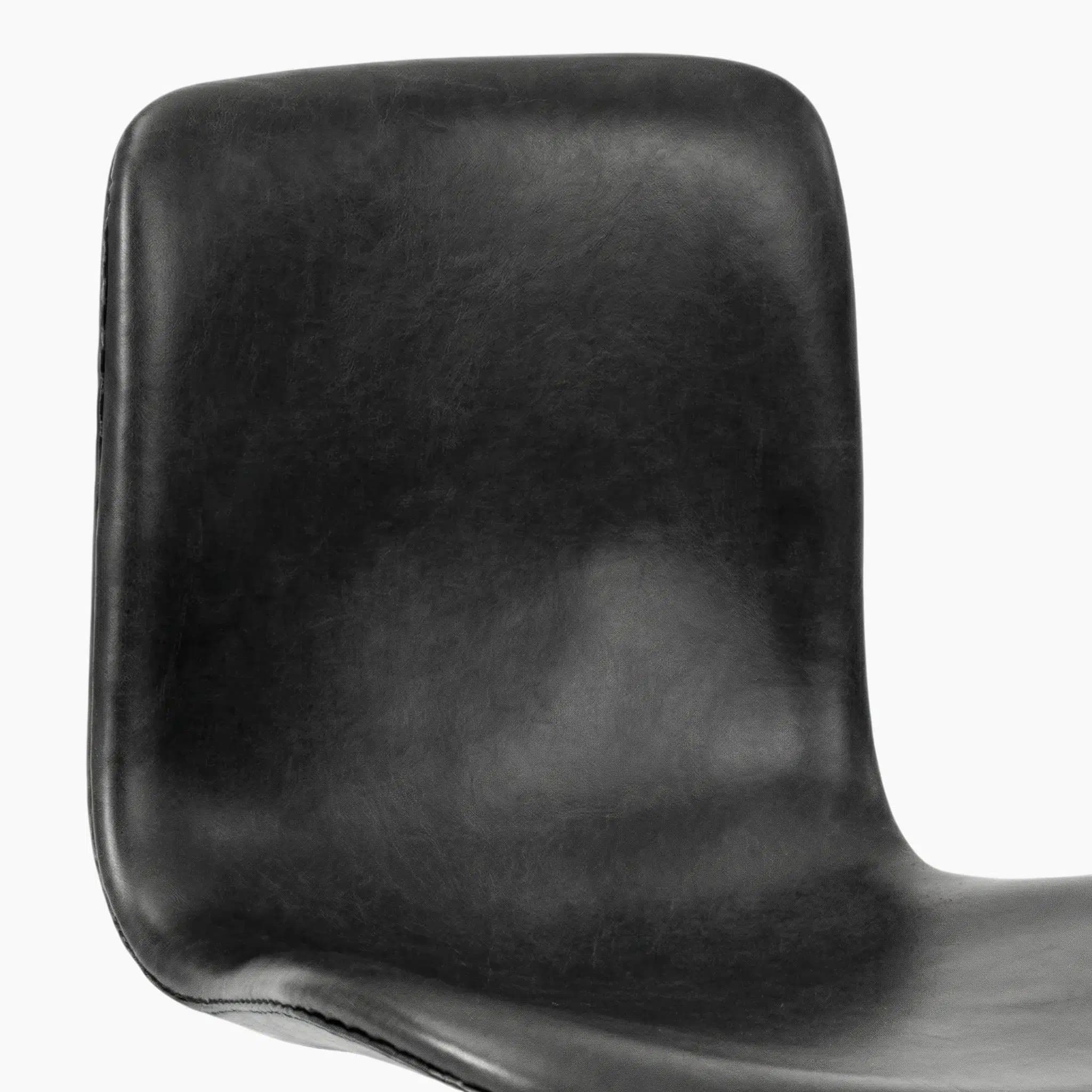 PK9 Chair - Black | Sohnne