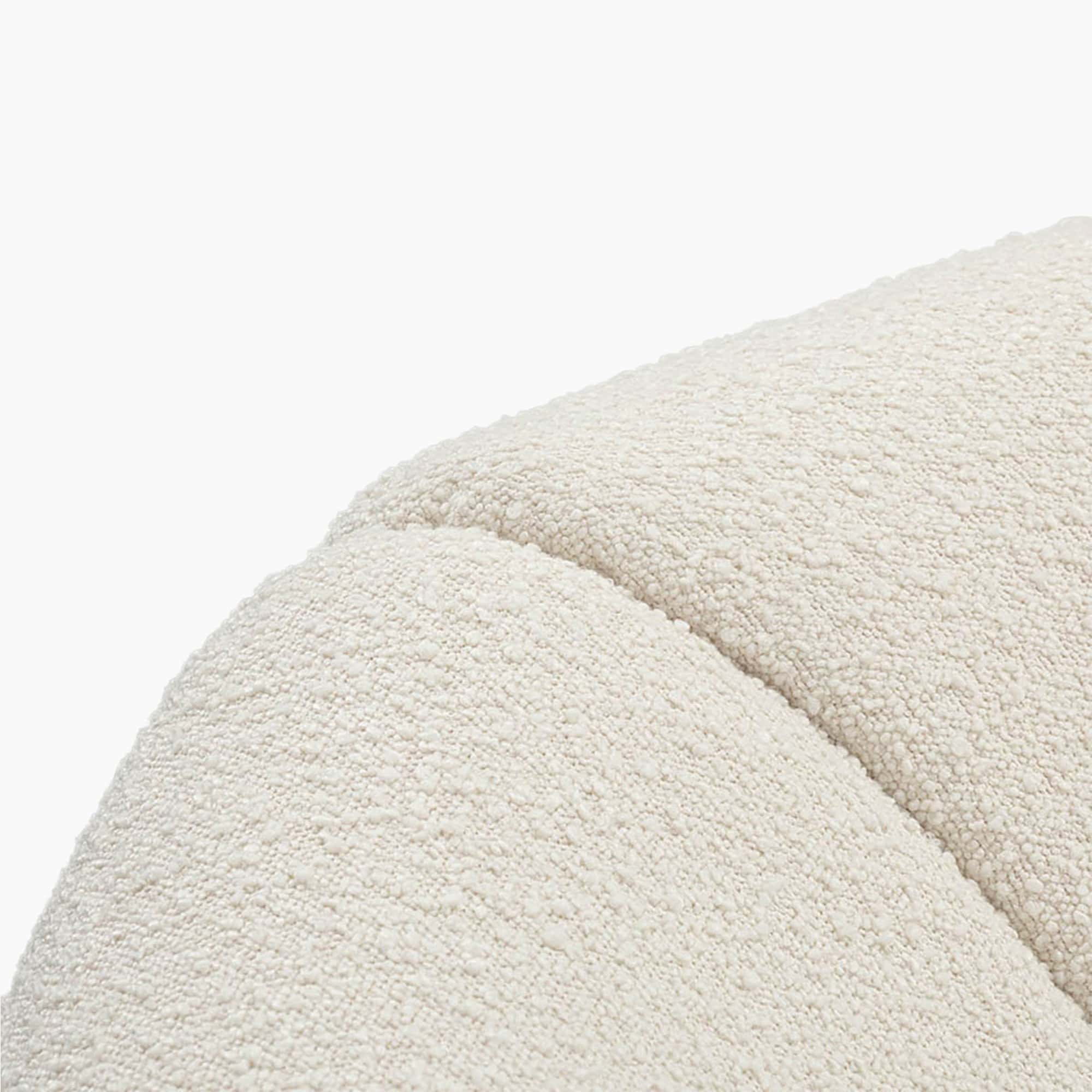 Alpha Club Armchair - White Bouclé (5)