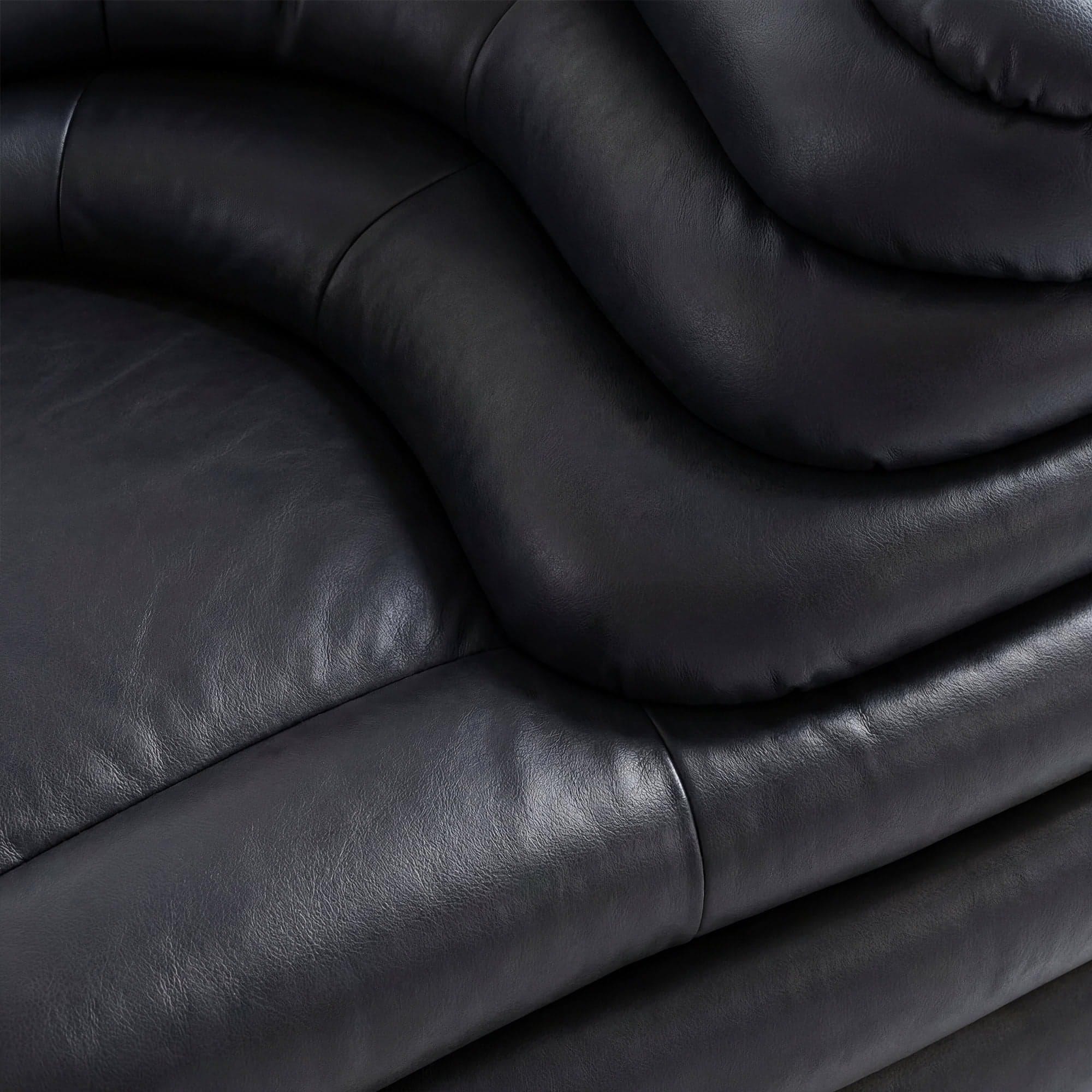 DS 1025 Terrazza Sofa - Black Aniline Leather (6)