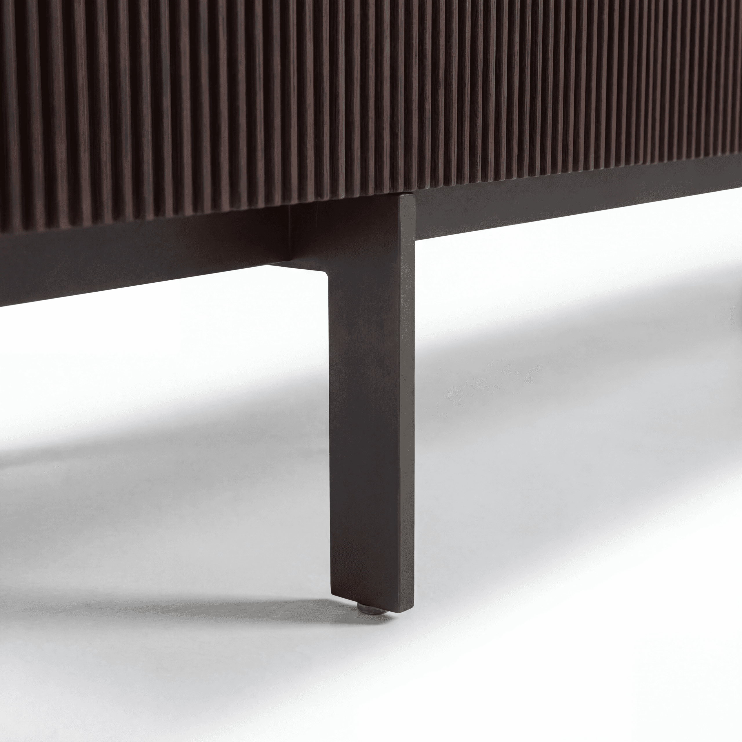 Selvans Sideboard 3 Doors 7